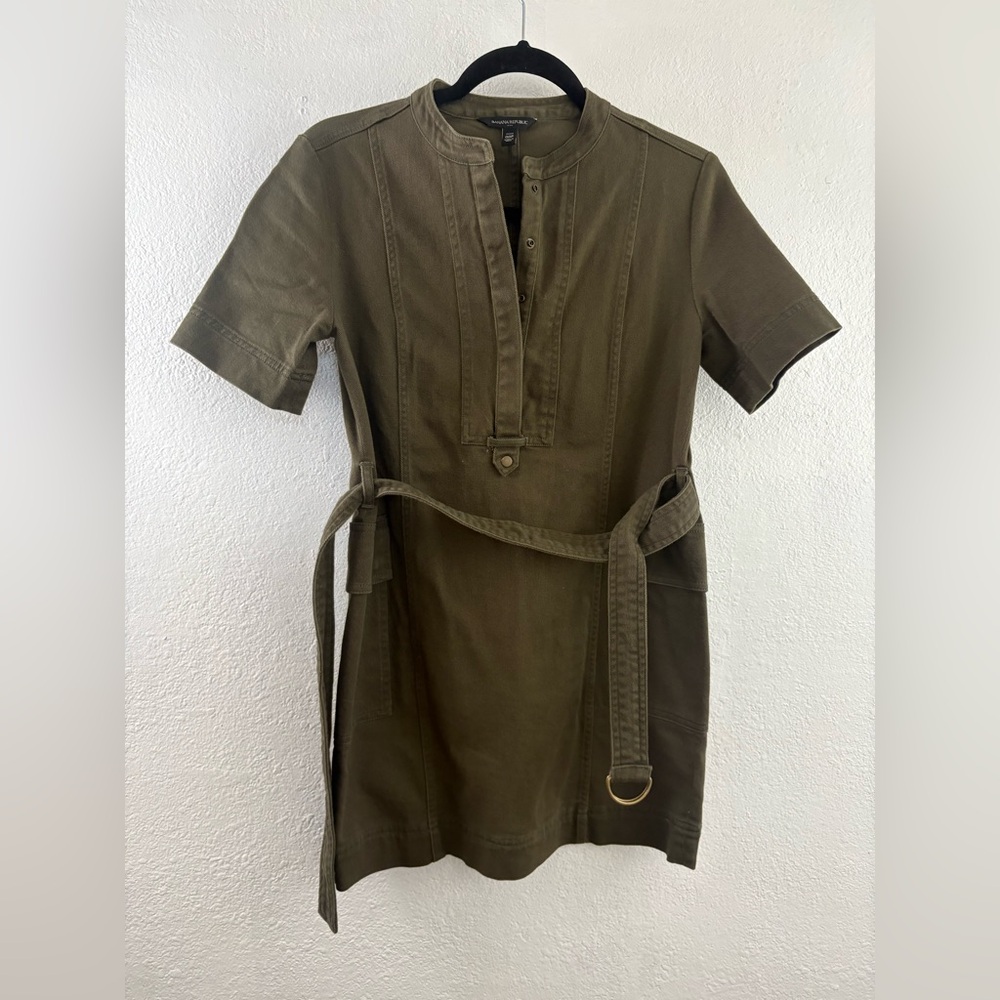 Banana Republic olive green short sleeve belted denim dress size 00P